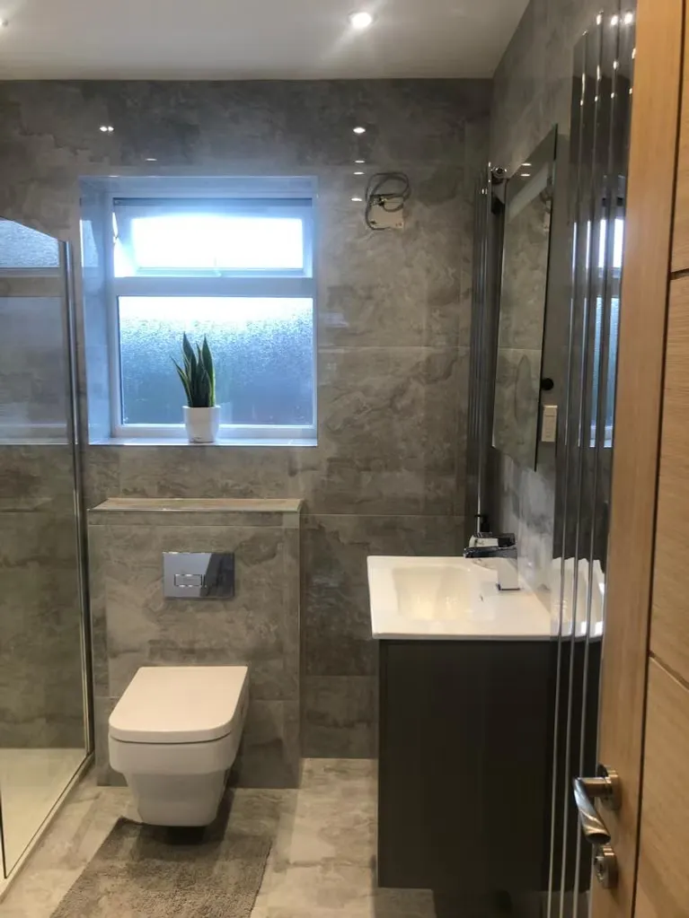 Bathroom vanity unit with mirror fitted by Durham Trade Bathrooms
